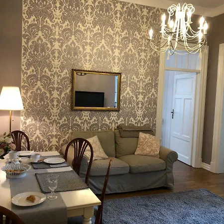 Orla Apartment *