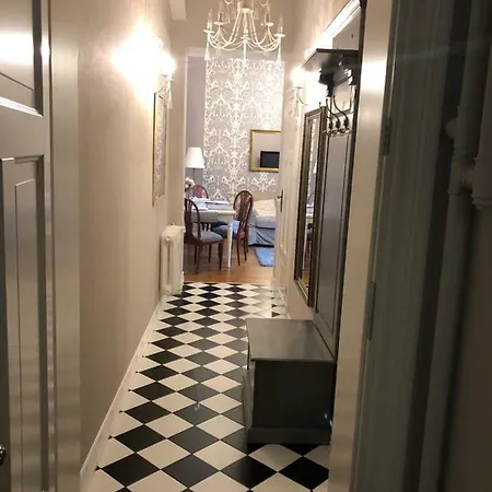 Orla Apartment *
